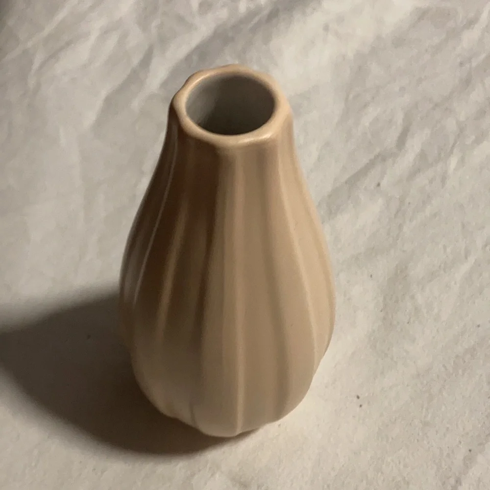 IKEA ceramic vase in excellent condition